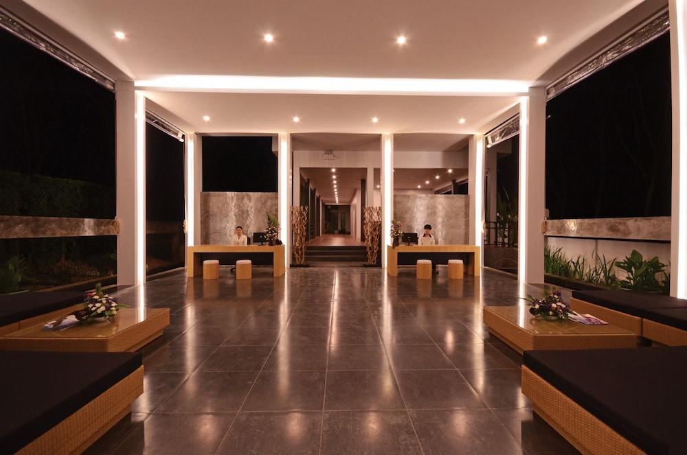 Wanaburi Resort Phuket Exterior foto