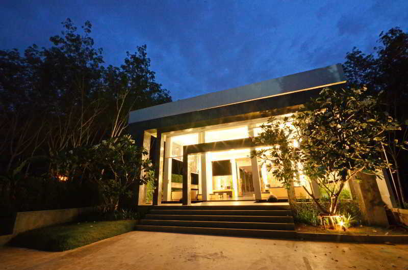 Wanaburi Resort Phuket Exterior foto