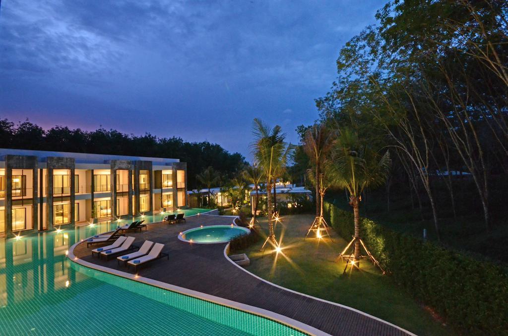 Wanaburi Resort Phuket Exterior foto