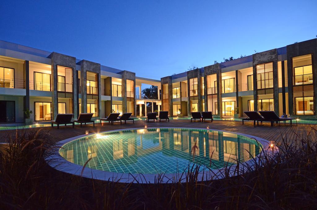 Wanaburi Resort Phuket Exterior foto