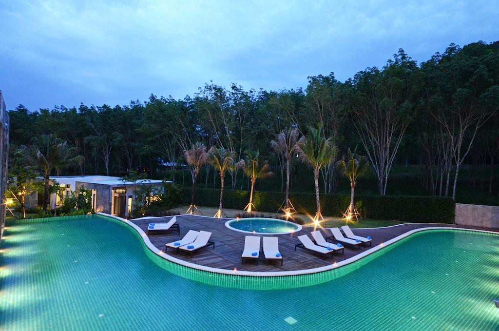 Wanaburi Resort Phuket Exterior foto